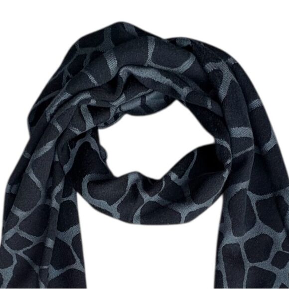Cecchi 100% Wool Shawl Animal Print Pashmina Wrap Oversized Scarf - Picture 2 of 5